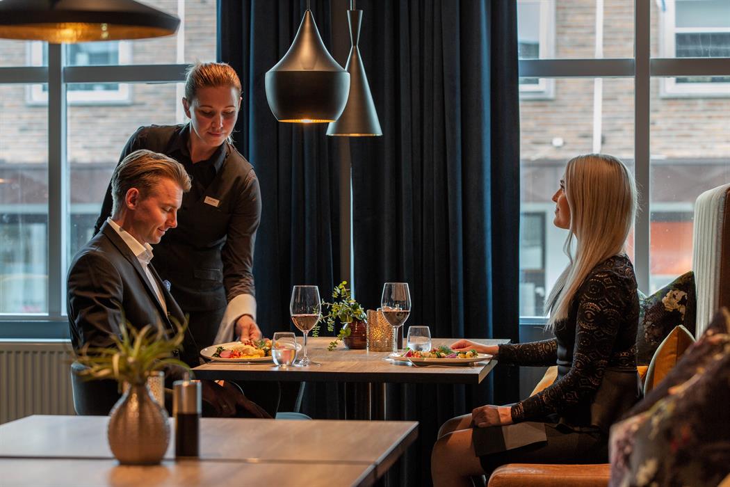To Runde Bord Scandic Central To Runde Bord Scandic Central