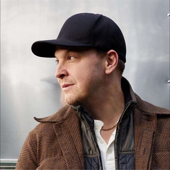 Gavin_DeGraw_2064165735.jpg