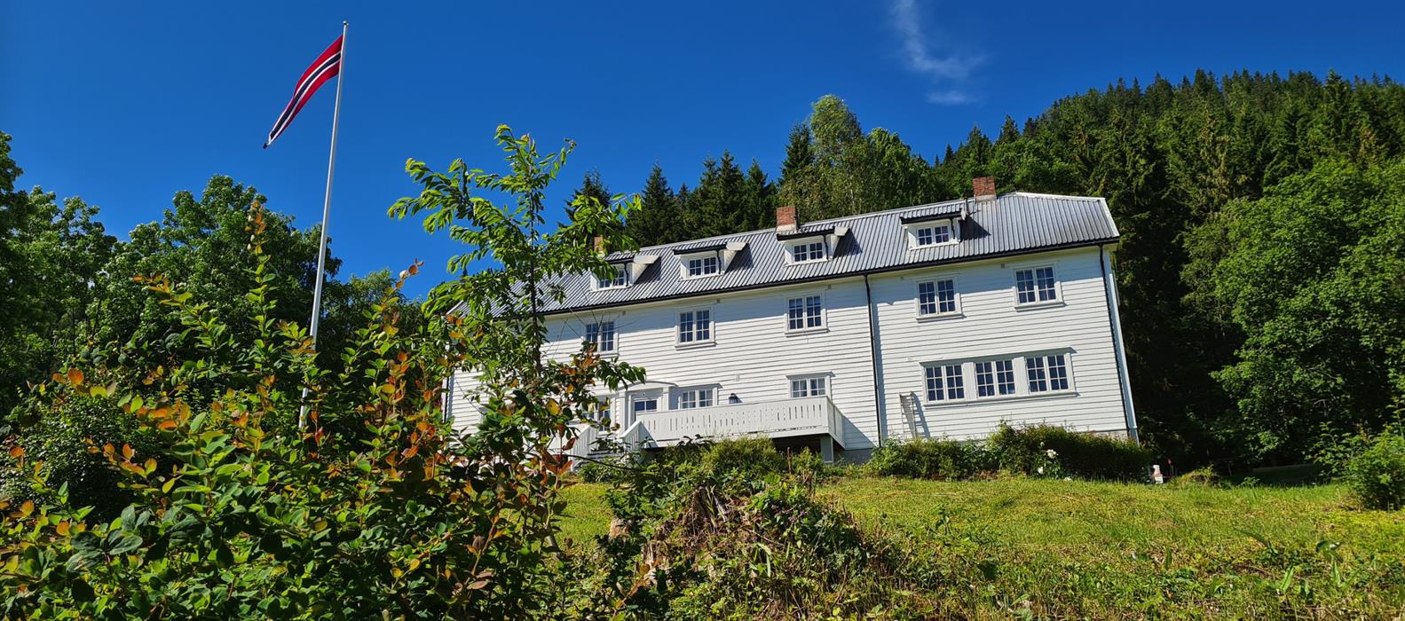 Villa Hasselbakken, Herberge
